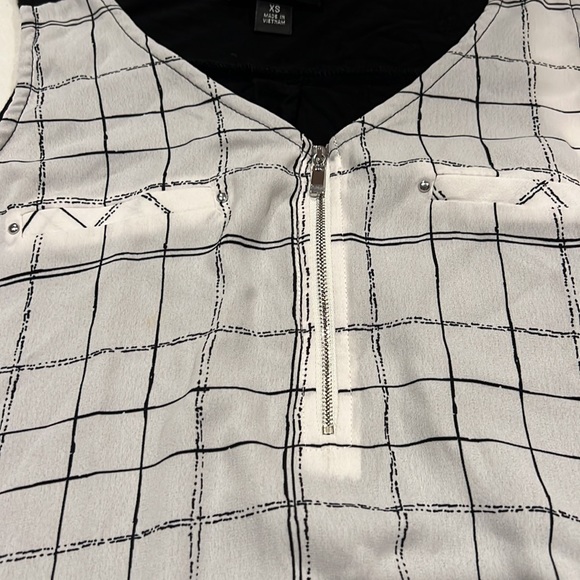 Tank top - Picture 3 of 4